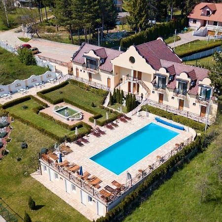 Suncani Breg Apartments Vrdnik Buitenkant foto