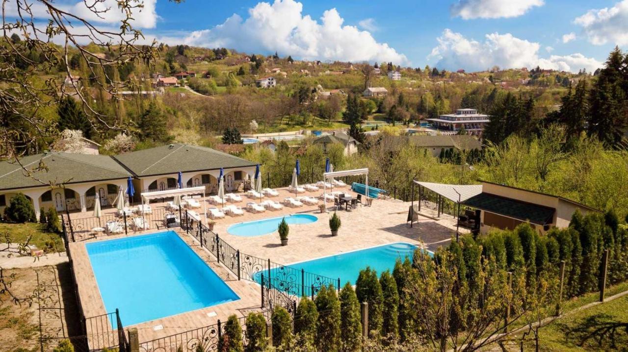 Suncani Breg Apartments Vrdnik Buitenkant foto