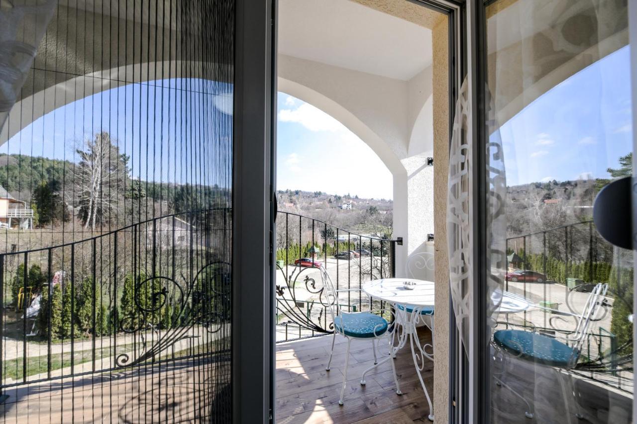 Suncani Breg Apartments Vrdnik Buitenkant foto